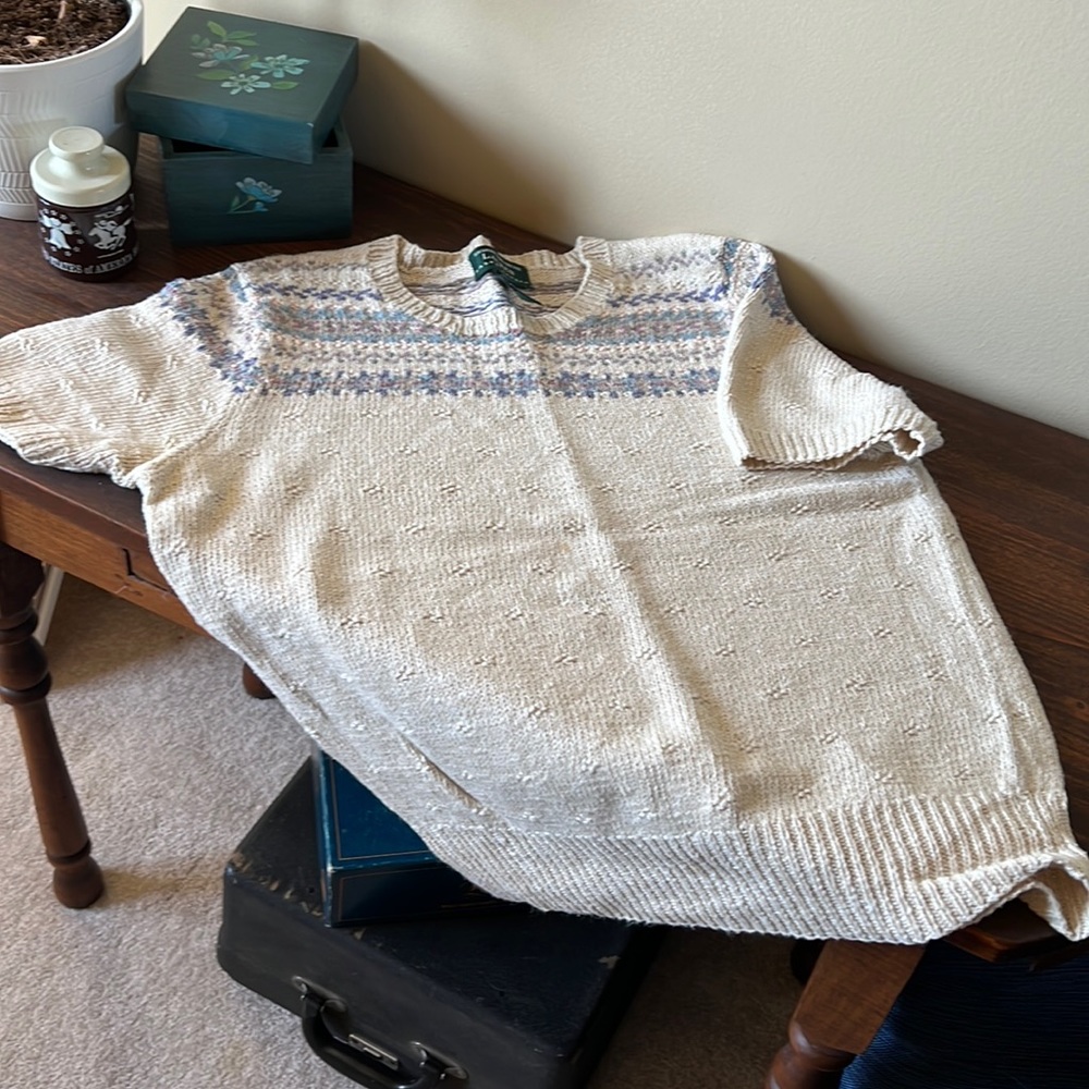 Short sleeve Lauren sweater